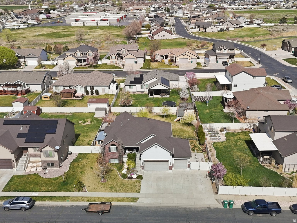 4540 W 5800 S Hooper, UT 84315