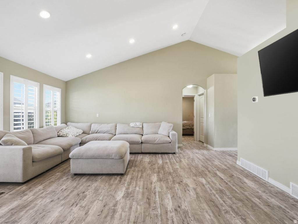 4540 W 5800 S Hooper, UT 84315