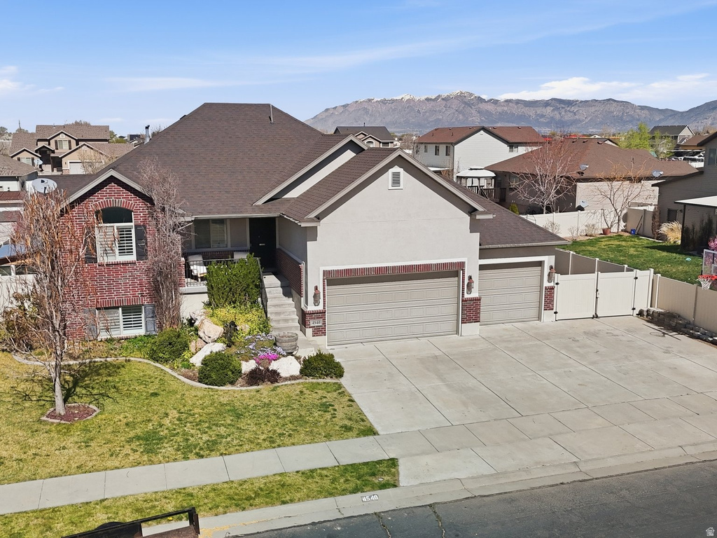 4540 W 5800 S Hooper, UT 84315