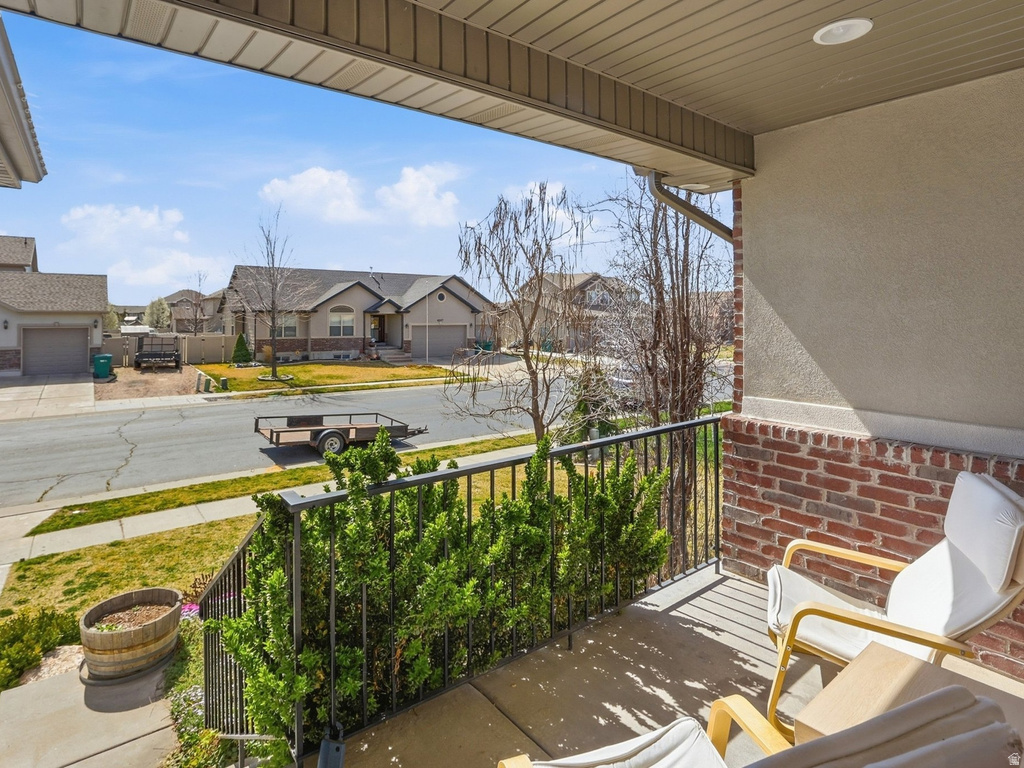 4540 W 5800 S Hooper, UT 84315