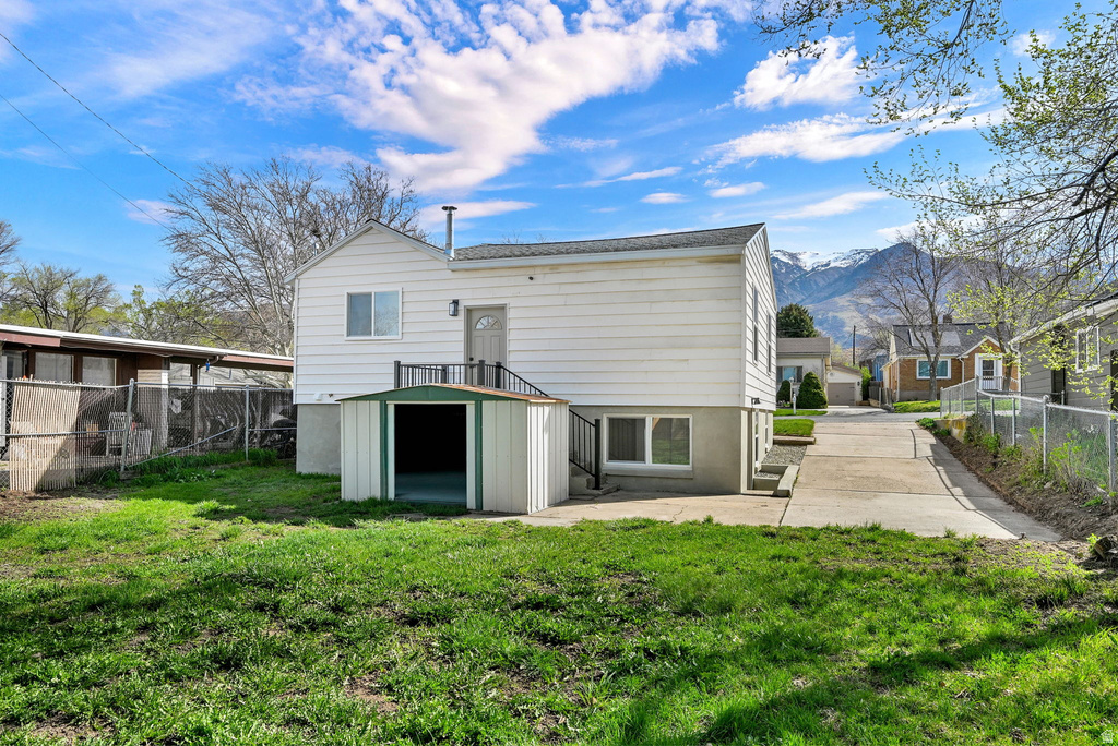 3831 S ORCHARD AVE South Ogden, UT 84403