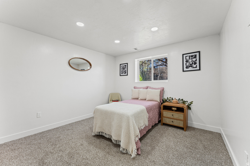 2426 W HARDROCK DR Taylorsville, UT 84129