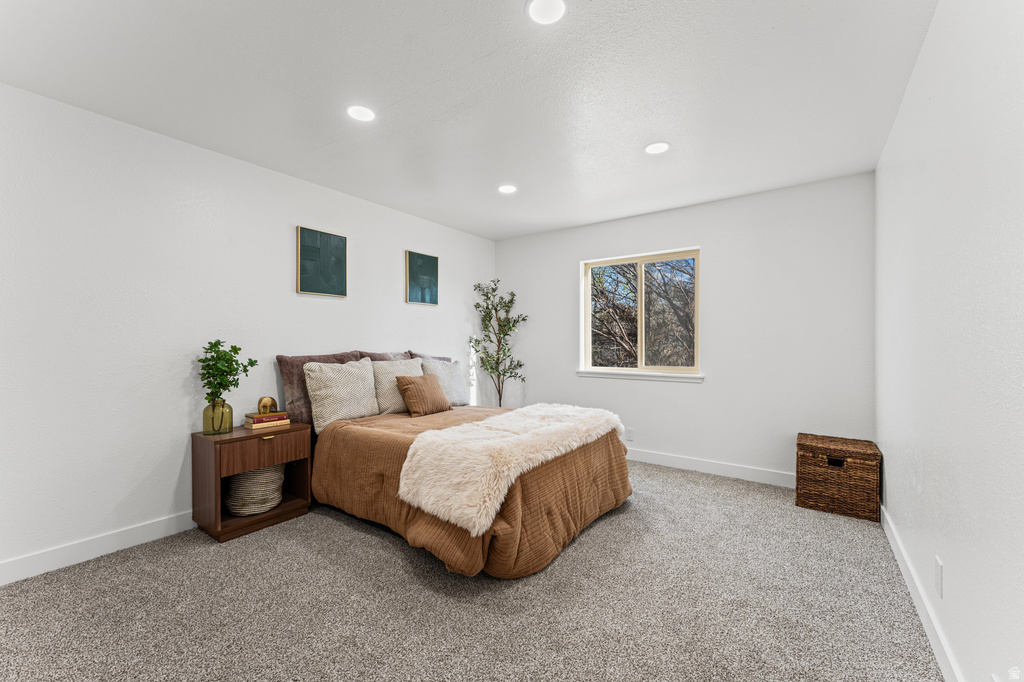 2426 W HARDROCK DR Taylorsville, UT 84129