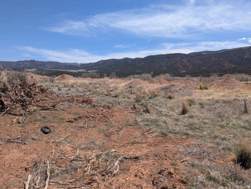 484 S 2200 W Parowan, UT 84761