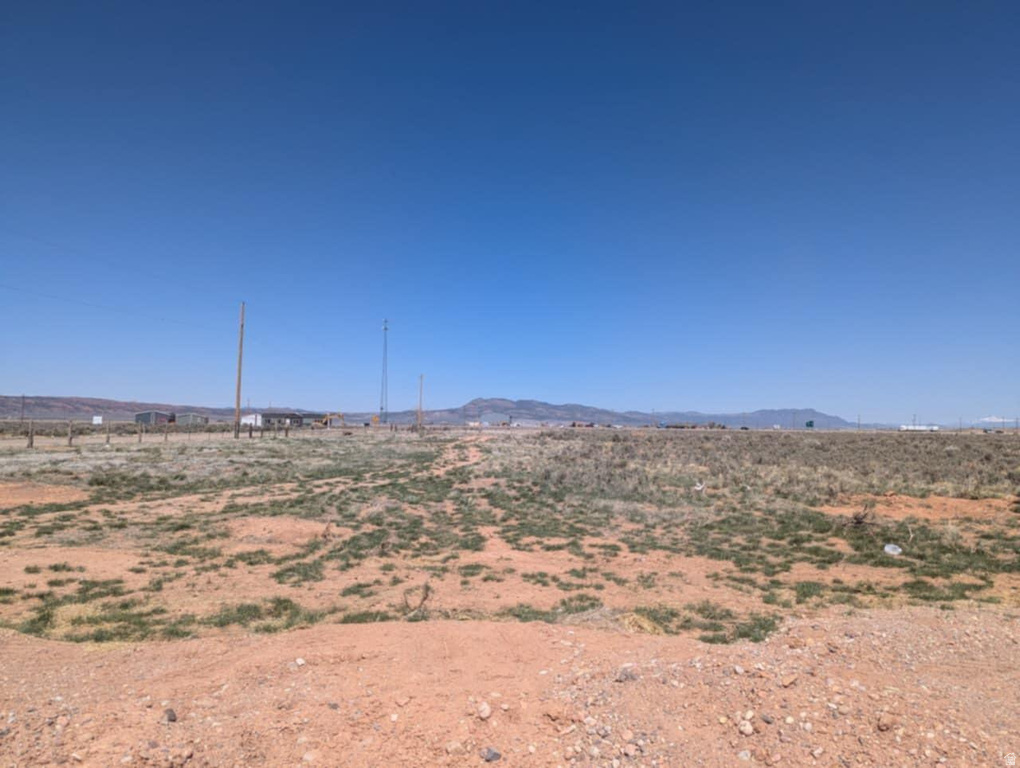 484 S 2200 W Parowan, UT 84761