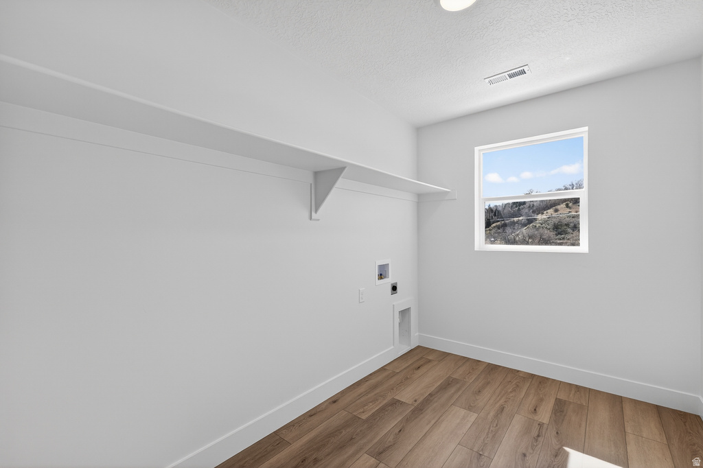 70 W GLEN WAY #112 South Weber, UT 84405