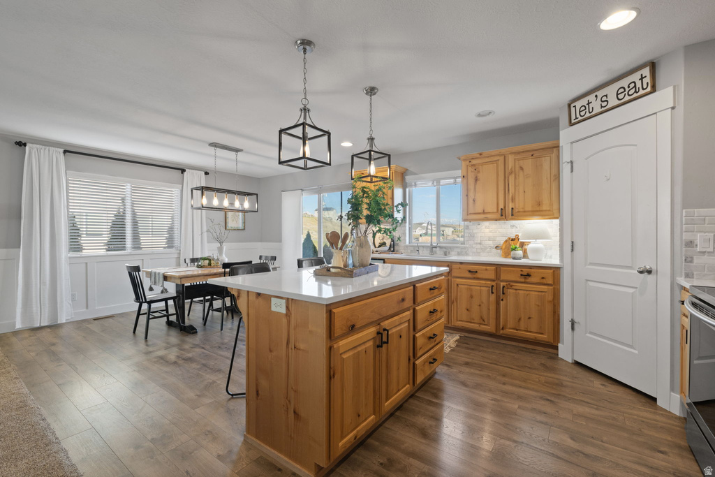 9032 N BARTON CREEK DR Eagle Mountain, UT 84005