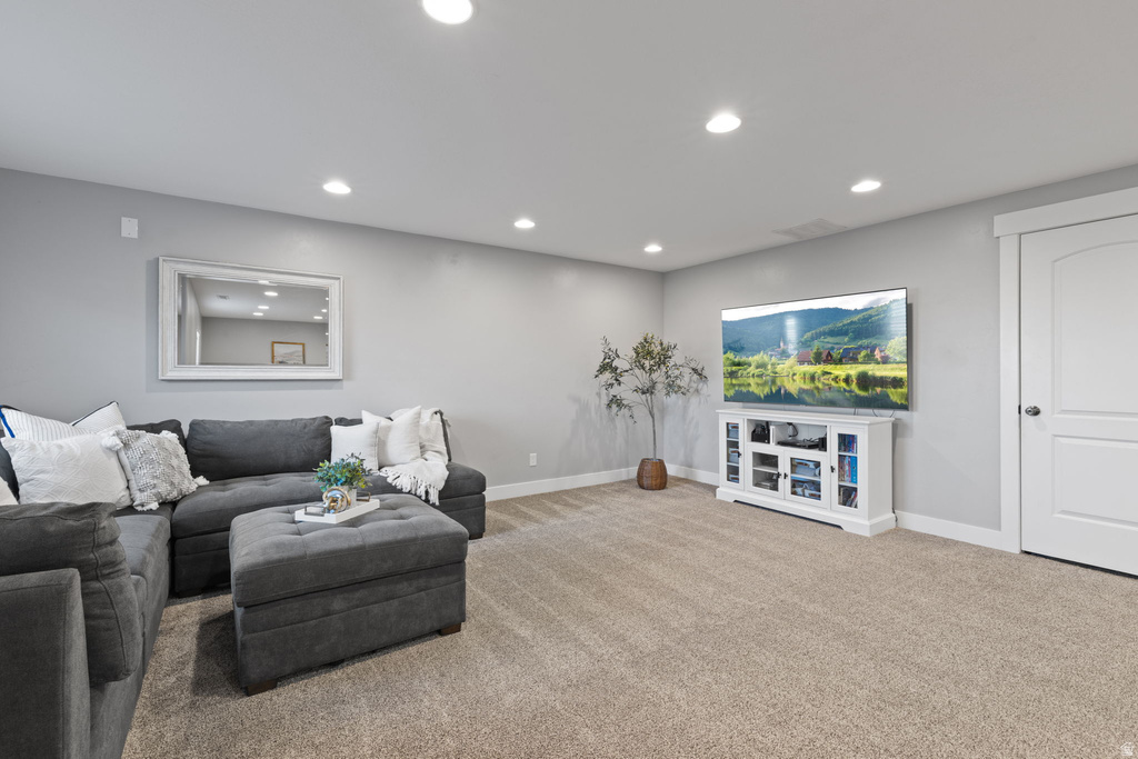 9032 N BARTON CREEK DR Eagle Mountain, UT 84005