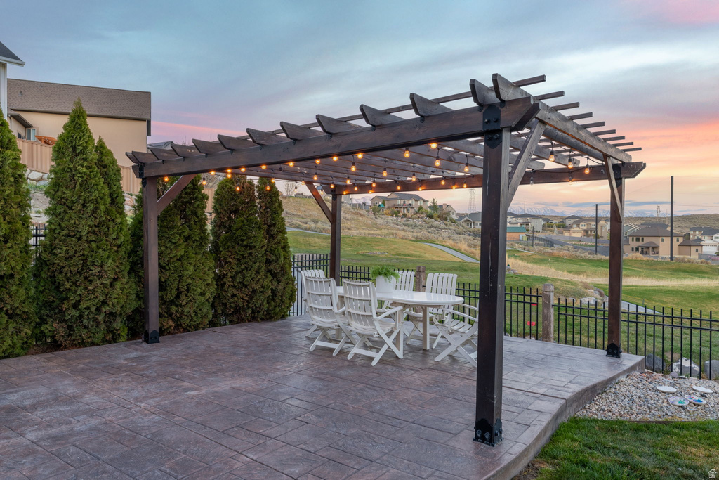 9032 N BARTON CREEK DR Eagle Mountain, UT 84005