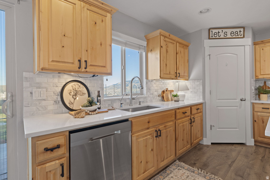 9032 N BARTON CREEK DR Eagle Mountain, UT 84005