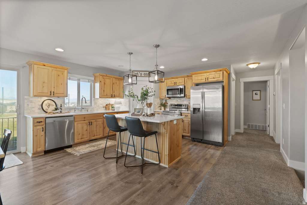 9032 N BARTON CREEK DR Eagle Mountain, UT 84005