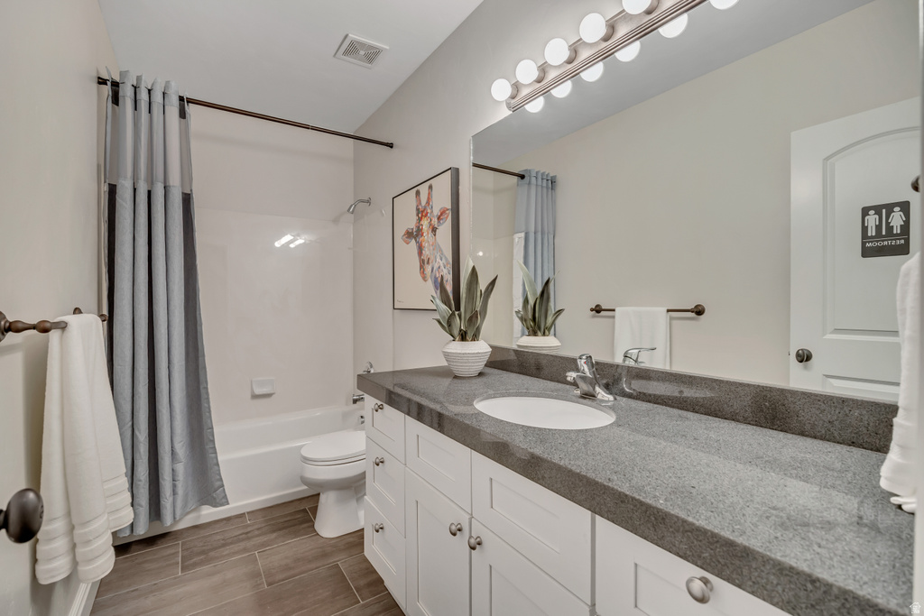 366 S RIVER RD Alpine, UT 84004