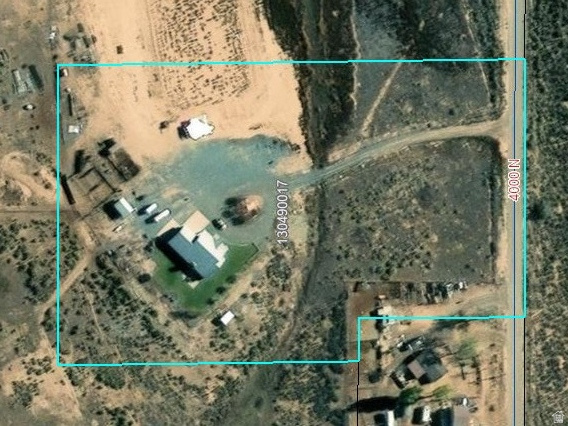 9755 E 4000 N Lapoint, UT 84039