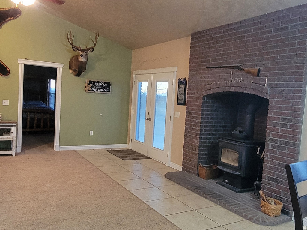 9755 E 4000 N Lapoint, UT 84039