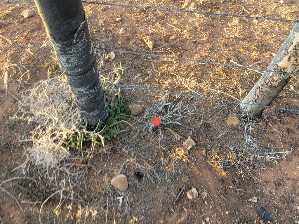 9755 E 4000 N Lapoint, UT 84039