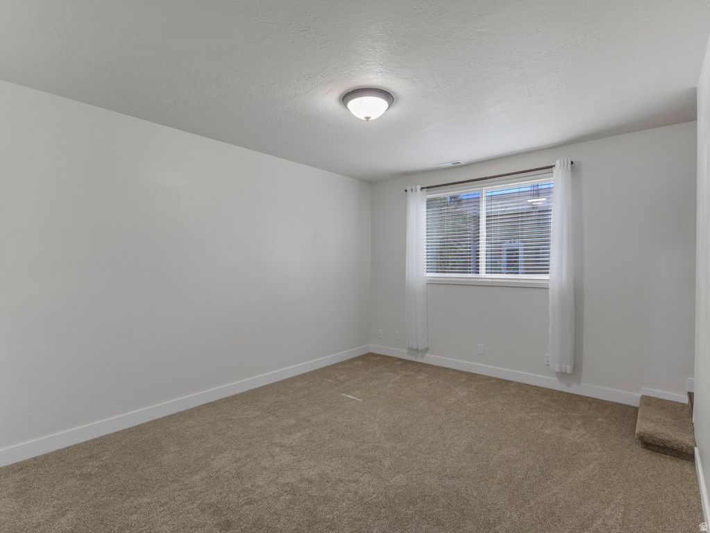 1198 W 4400 S #T Riverdale, UT 84405