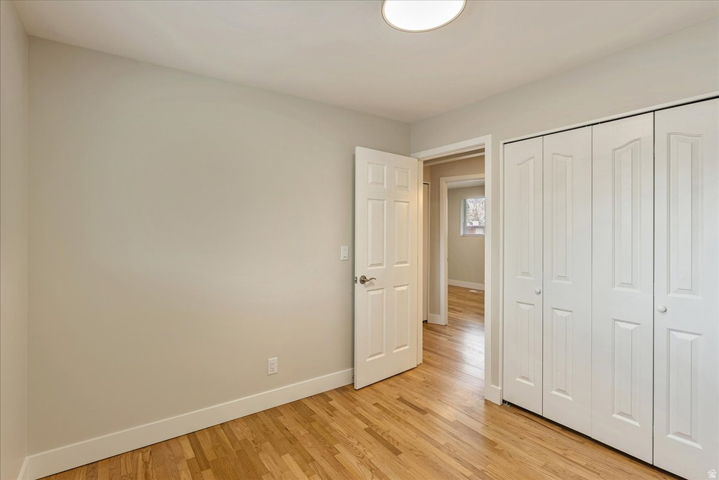 8248 S ROMAINE DR Sandy, UT 84070