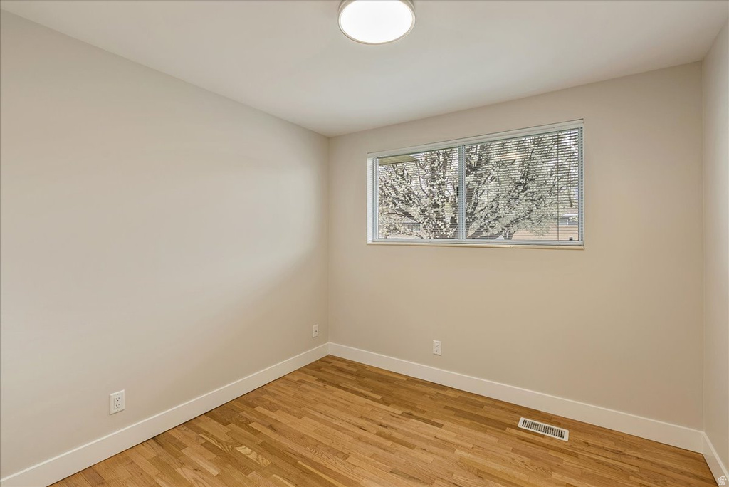 8248 S ROMAINE DR Sandy, UT 84070