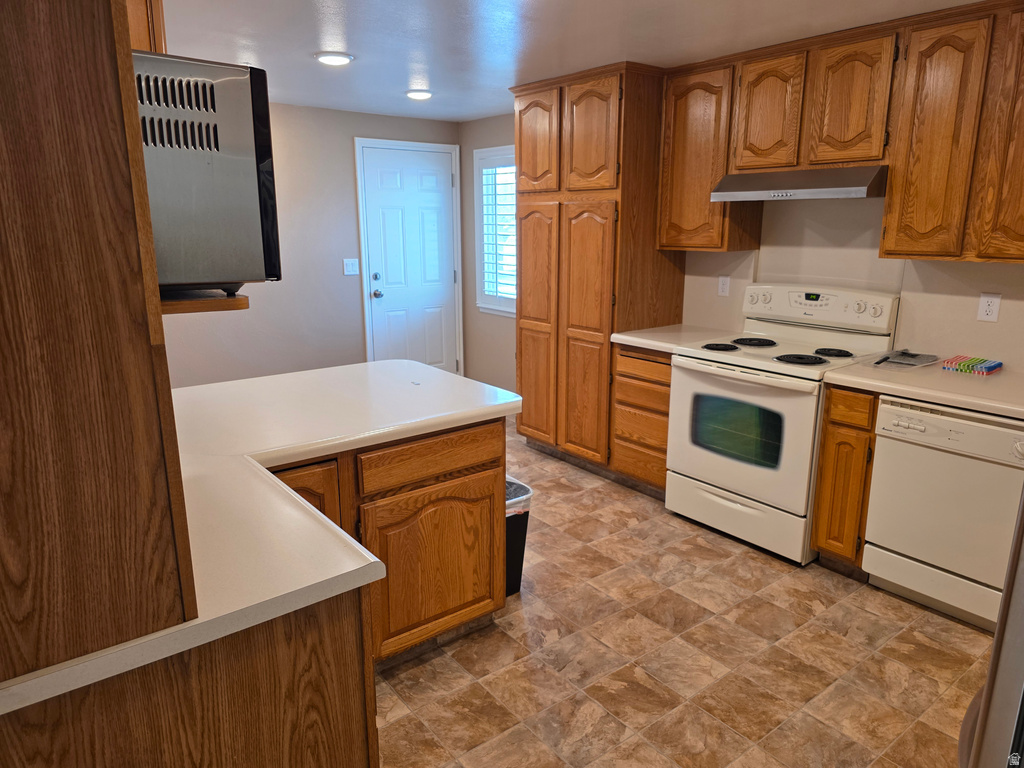 2872 W 5000 S Roy, UT 84067