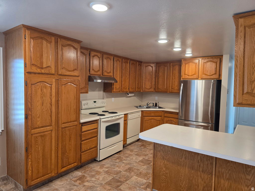 2872 W 5000 S Roy, UT 84067