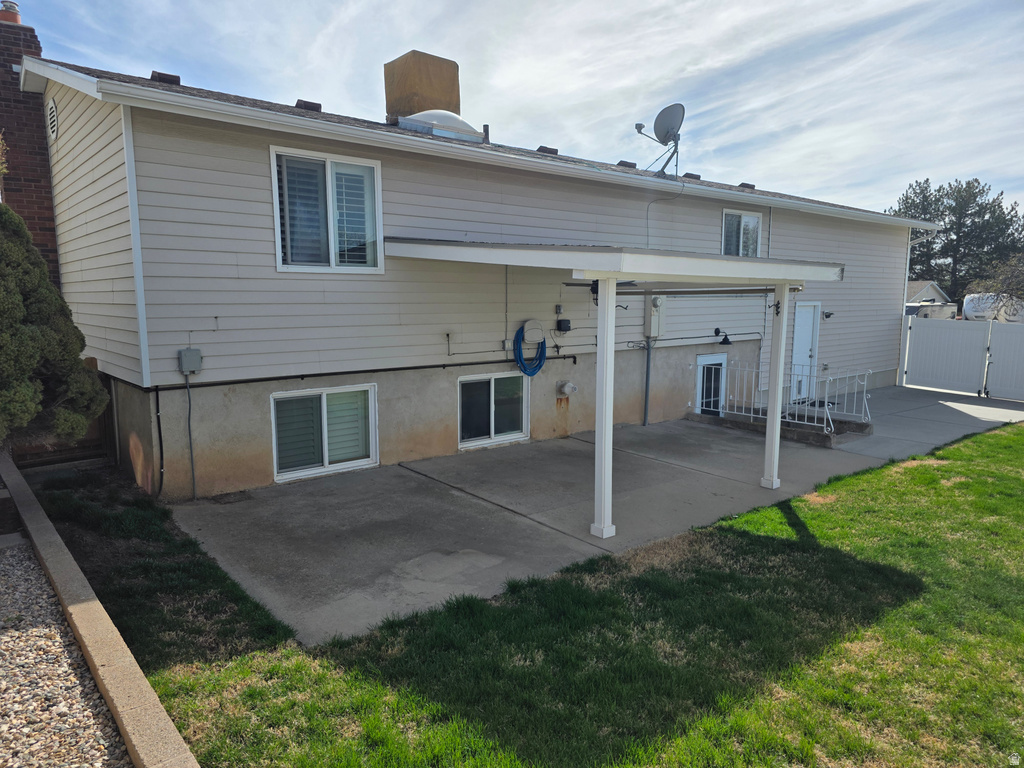 2872 W 5000 S Roy, UT 84067