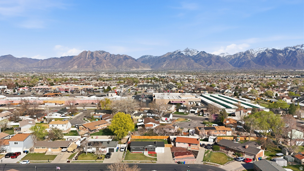 7161 S CAMELOT WAY West Jordan, UT 84084