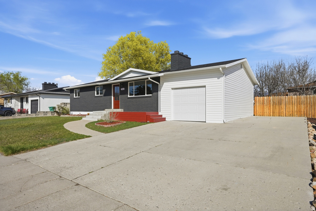 7161 S CAMELOT WAY West Jordan, UT 84084