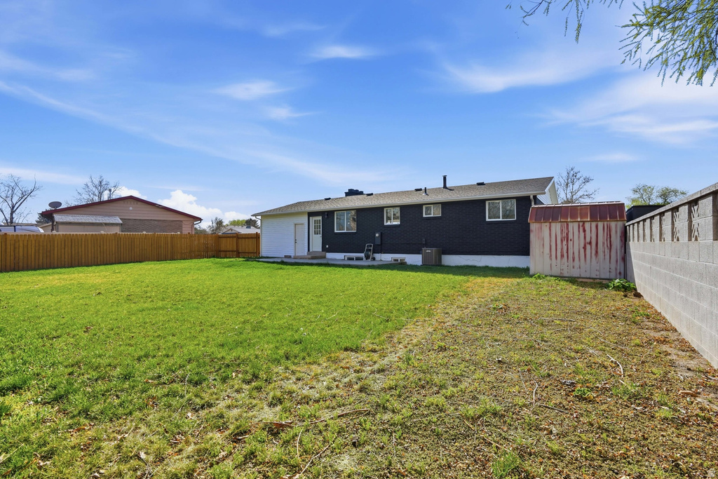 7161 S CAMELOT WAY West Jordan, UT 84084