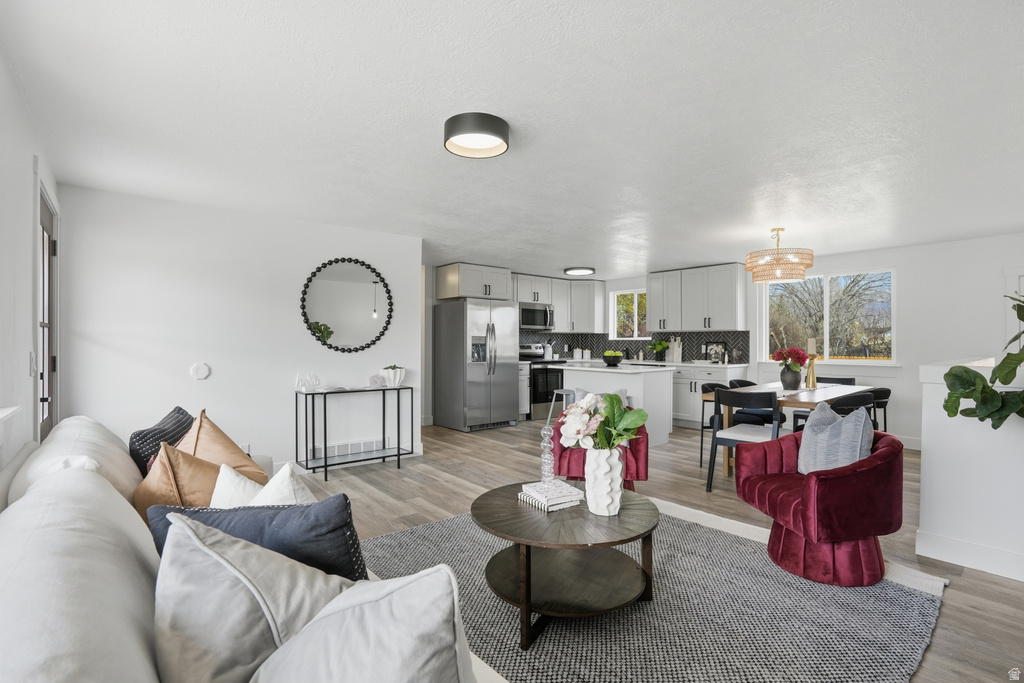 7161 S CAMELOT WAY West Jordan, UT 84084