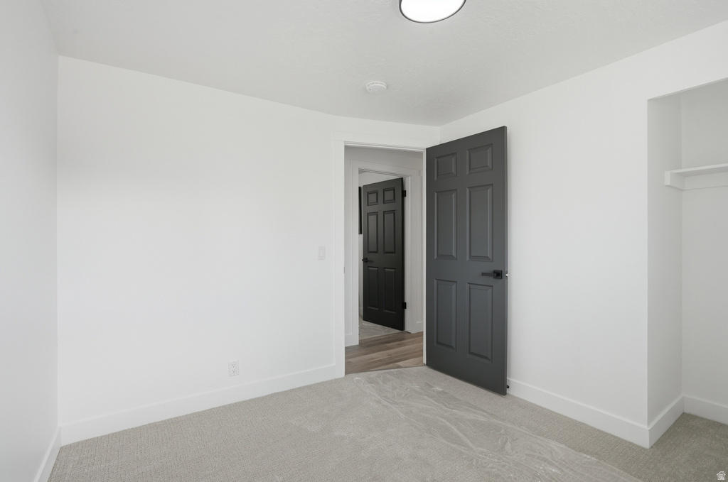 7161 S CAMELOT WAY West Jordan, UT 84084