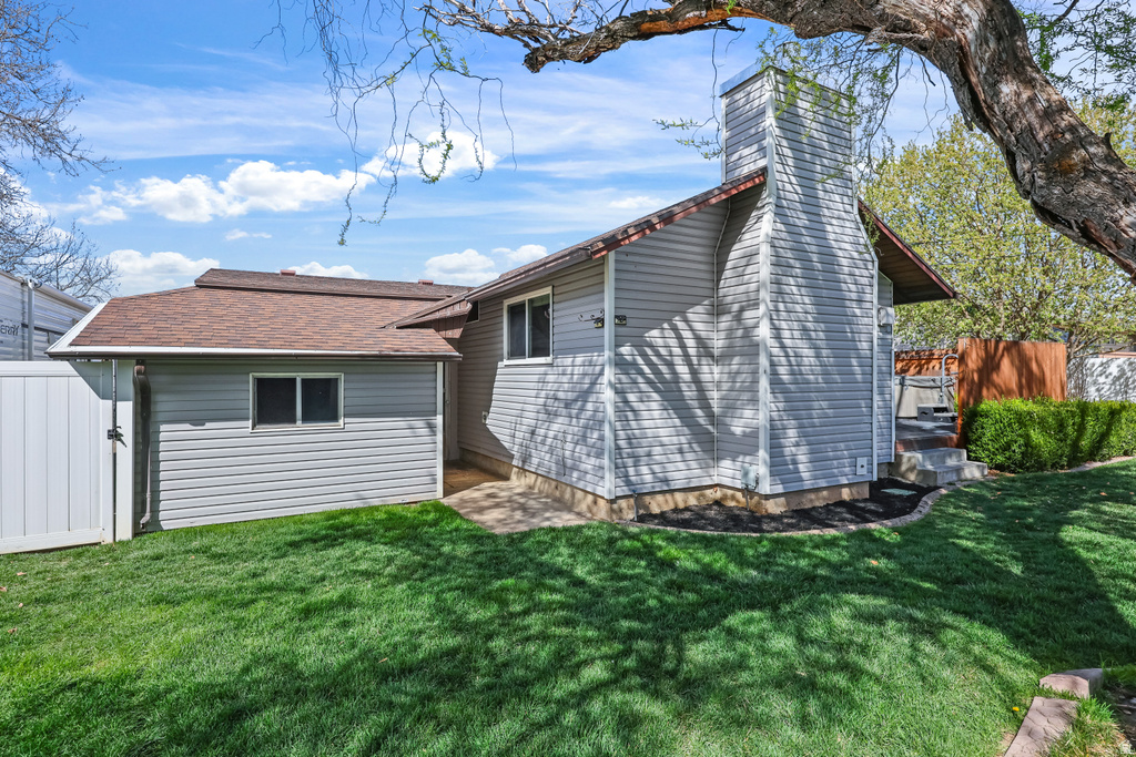 1543 S MARILYN DR Syracuse, UT 84075