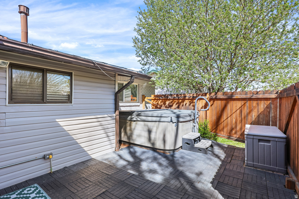 1543 S MARILYN DR Syracuse, UT 84075