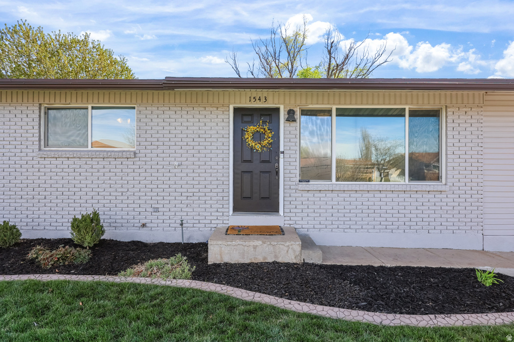 1543 S MARILYN DR Syracuse, UT 84075