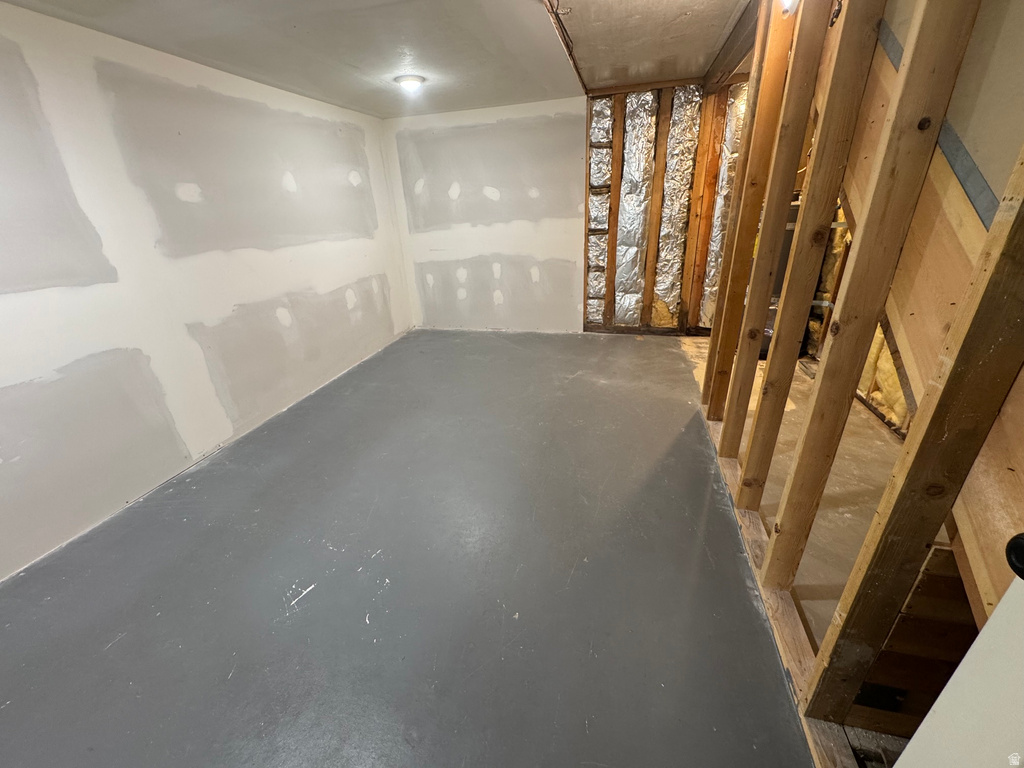 176 W CENTER ST Smithfield, UT 84335