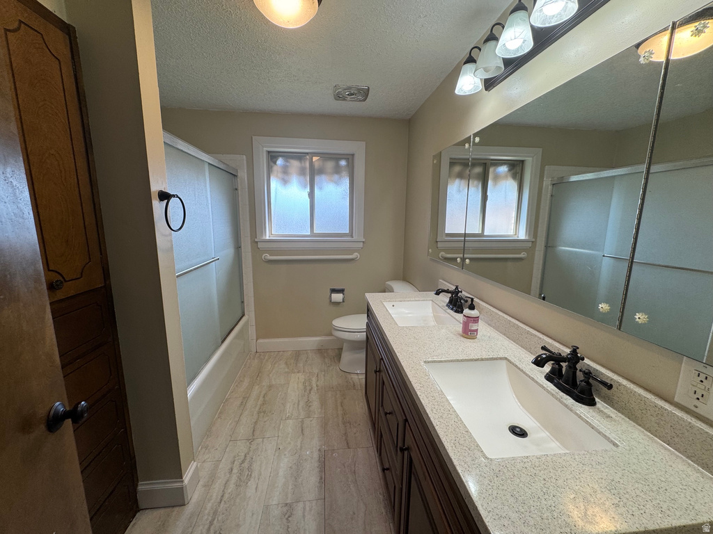 176 W CENTER ST Smithfield, UT 84335