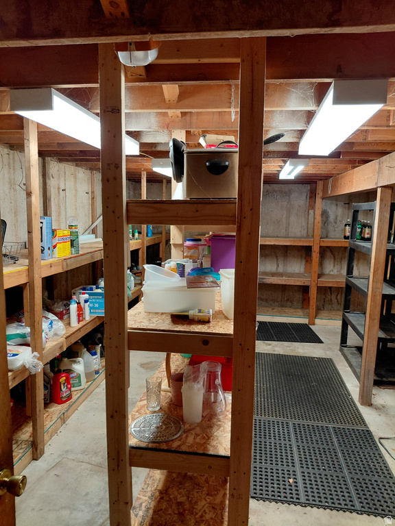 3090 N HWY 89 HWY North Ogden, UT 84414