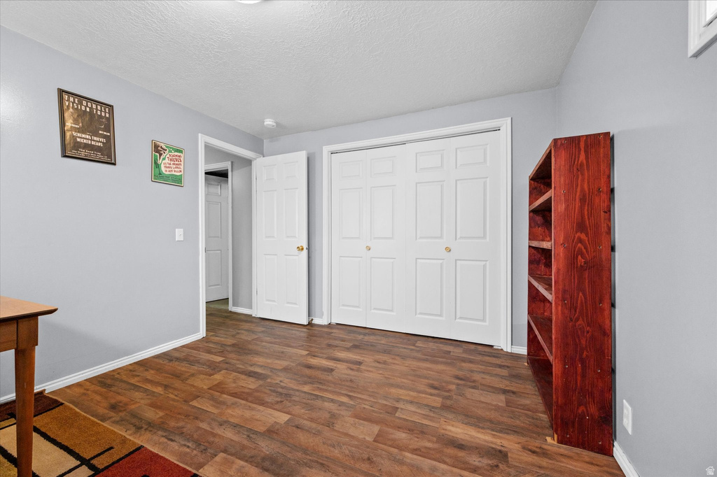 1593 E SECLUDED CIR Ogden, UT 84403