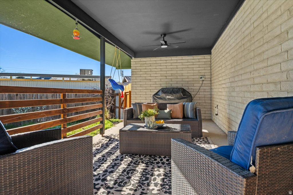 1593 E SECLUDED CIR Ogden, UT 84403