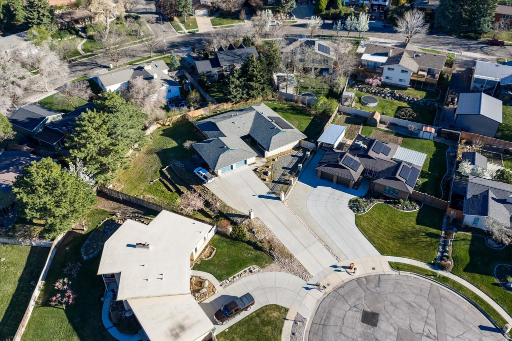 1593 E SECLUDED CIR Ogden, UT 84403