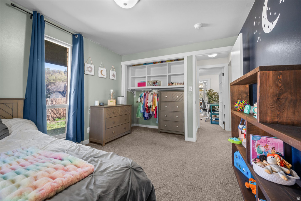 1593 E SECLUDED CIR Ogden, UT 84403