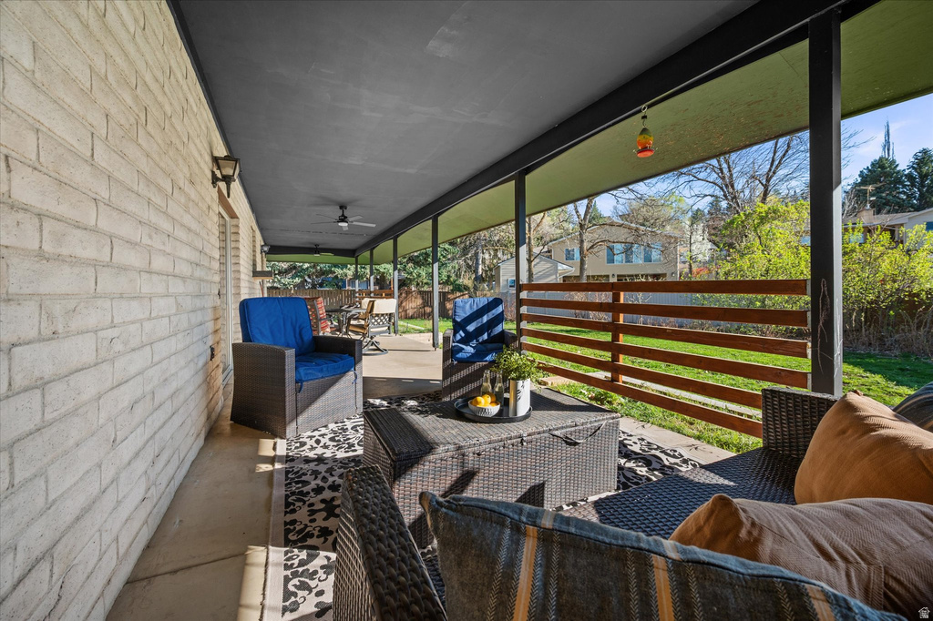 1593 E SECLUDED CIR Ogden, UT 84403