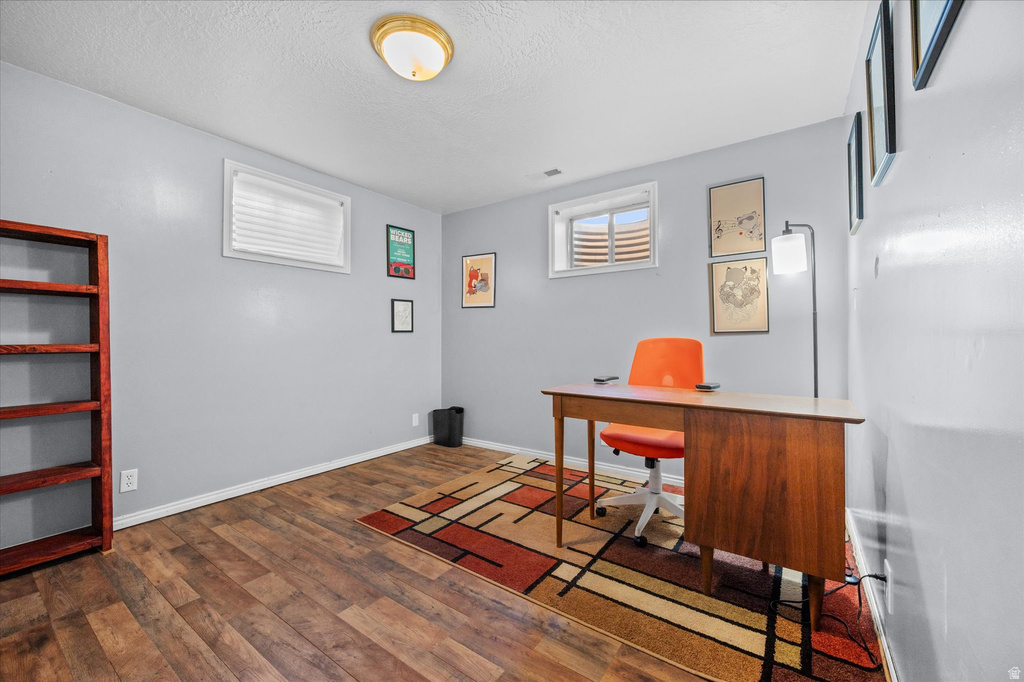 1593 E SECLUDED CIR Ogden, UT 84403