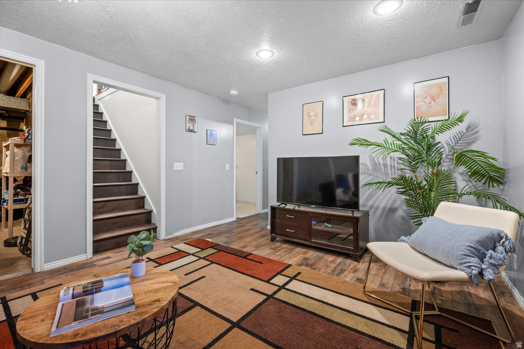 1593 E SECLUDED CIR Ogden, UT 84403