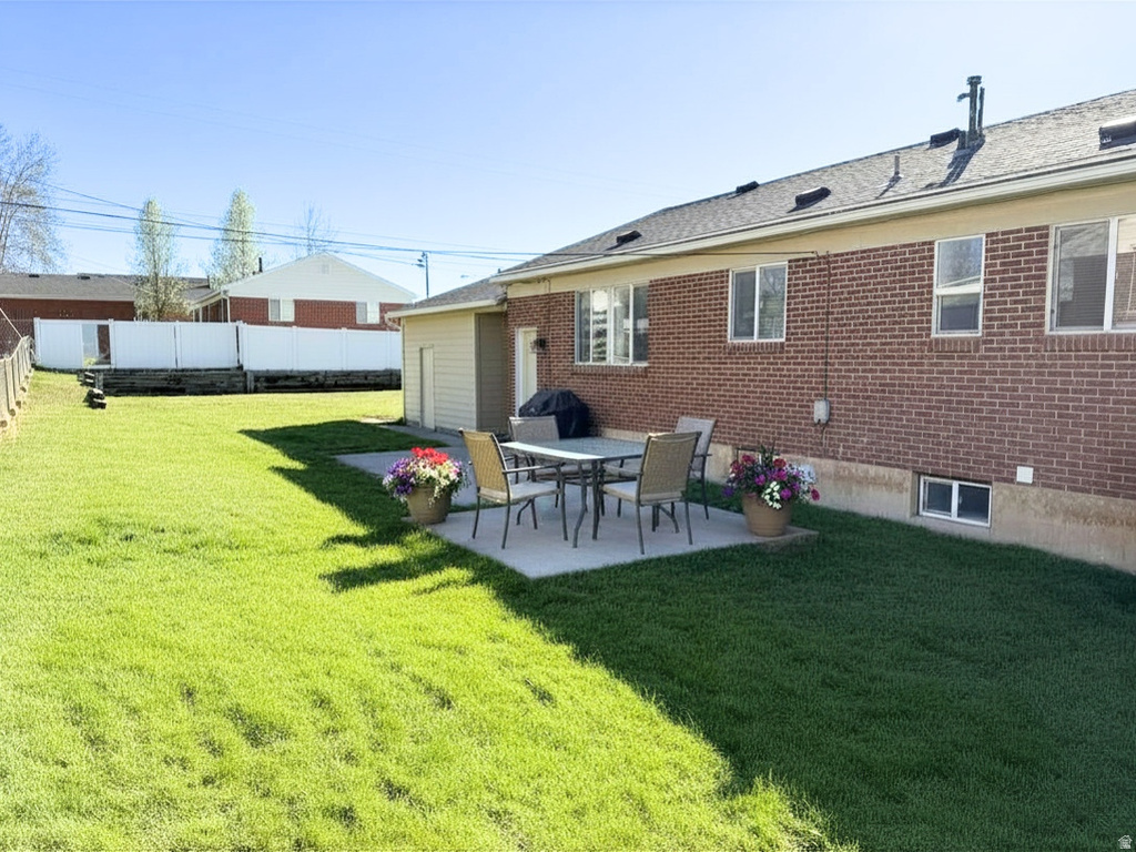 4546 S 300 E Washington Terrace, UT 84405