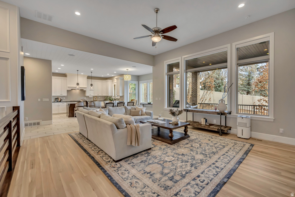 1714 E RACHELWOOD LN Holladay, UT 84124