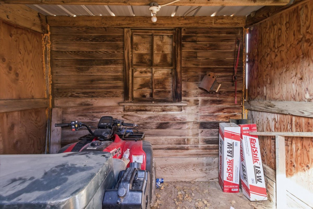 75 E 200 N Aurora, UT 84620