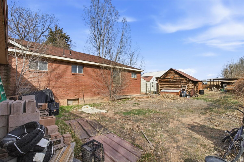 75 E 200 N Aurora, UT 84620