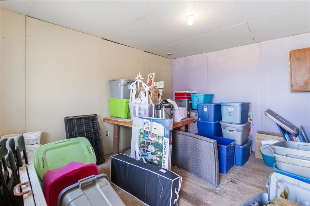 75 E 200 N Aurora, UT 84620