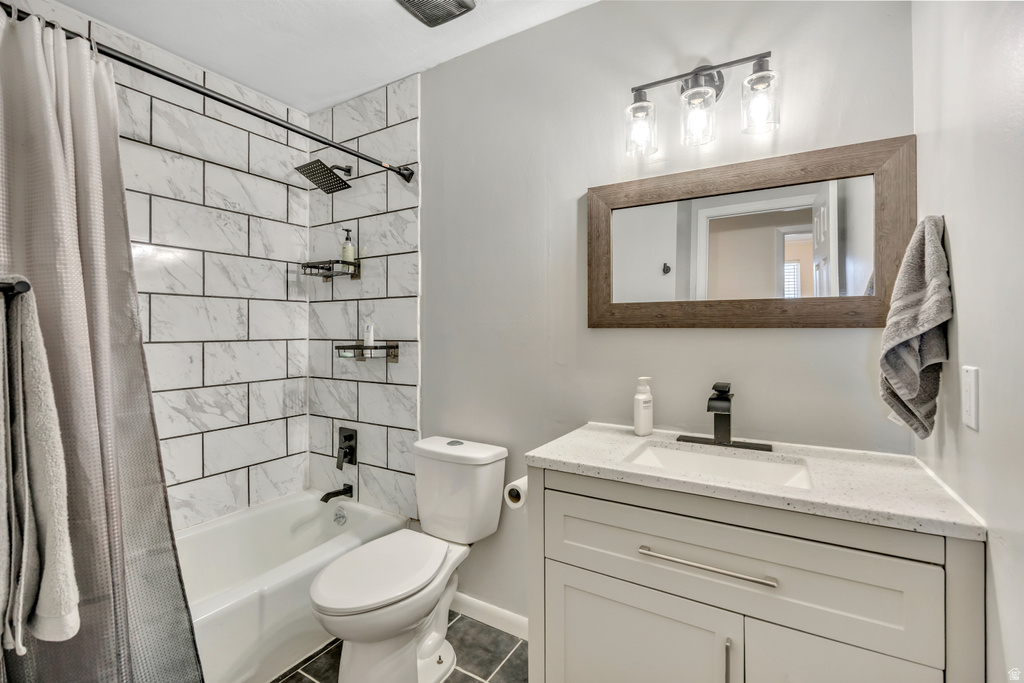 371 W 1125 N Centerville, UT 84014