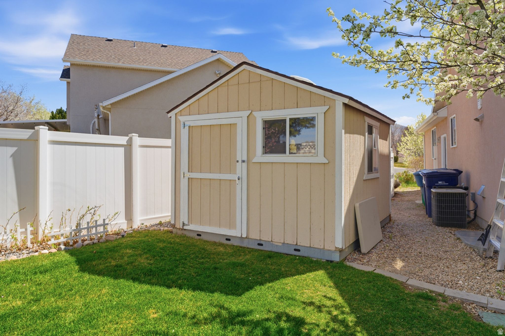 10218 S SANDY WILLOWS CV Sandy, UT 84070